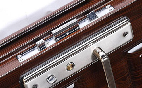 澜沧24小时上门开锁公司